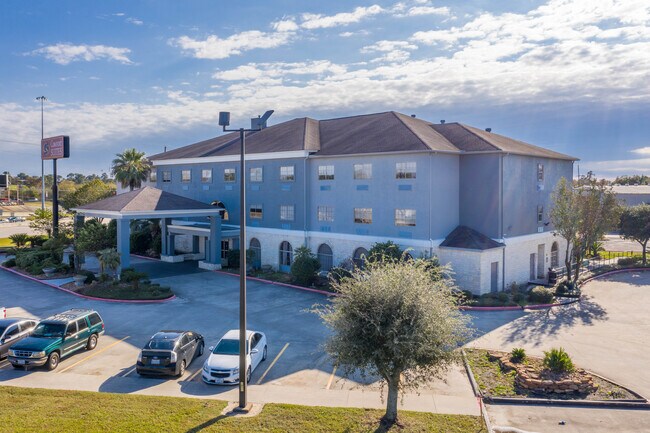 Plus de détails pour 22223 Highway 59 N, Humble, TX - Services hôteliers à vendre