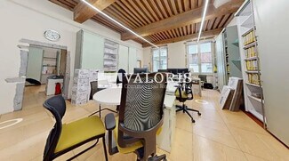 Plus de détails pour 4 Place Des Jacobins, Lyon - Bureau, Commerce de détail à louer