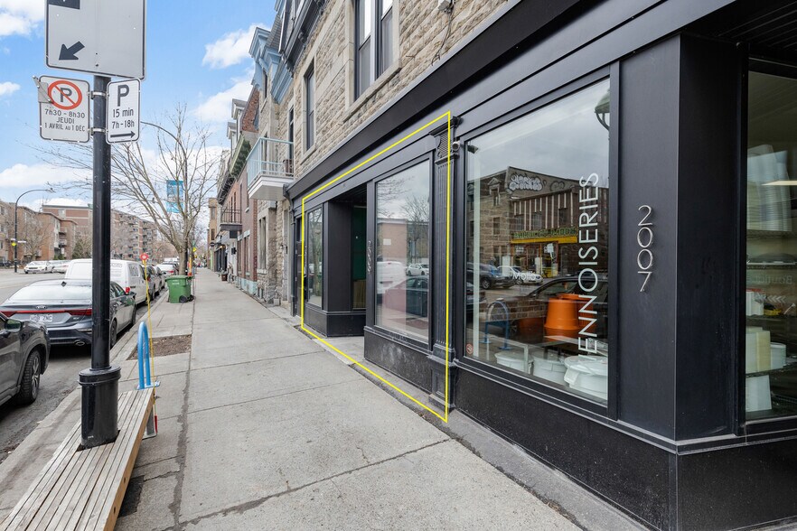 2005-2013 Rue Wellington, Montréal, QC à louer - Photo du bâtiment - Image 2 de 2