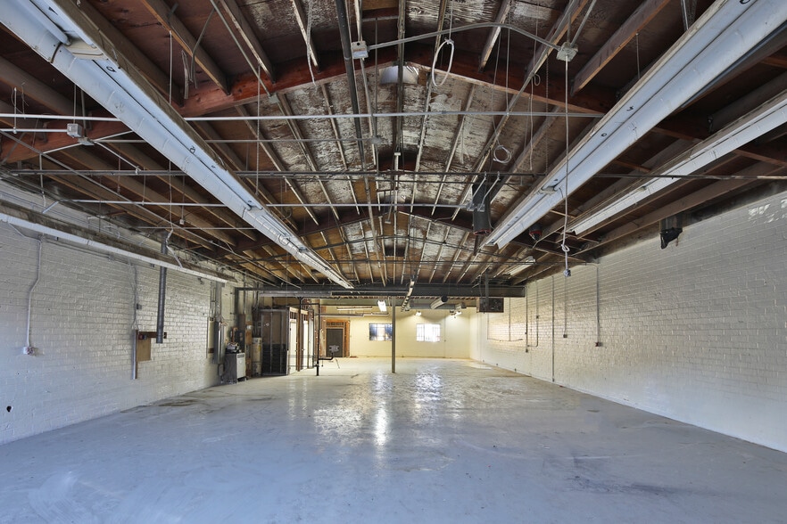 112 Penn St, El Segundo, CA for sale - Interior Photo - Image 3 of 14