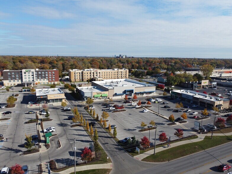 3420 Secor Rd, Toledo, OH à louer - Photo du bâtiment - Image 2 de 7