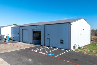 Plus de détails pour 6875 Jackson, Krum, TX - Industriel à vendre