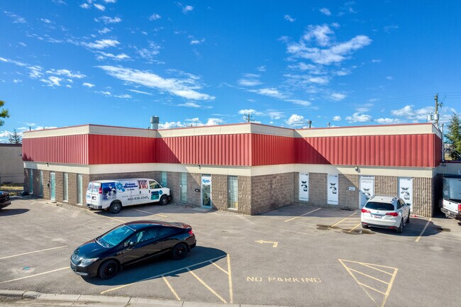 Plus de détails pour 3605 Bonnybrook Rd SE, Calgary, AB - Industriel à vendre