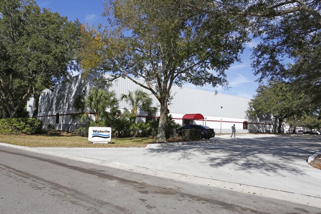 More details for 6411 Parkland Dr, Sarasota, FL - Industrial for Lease