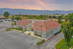 2495 Lakeshore Dr, Lake Elsinore CA - Drive Through Restaurant