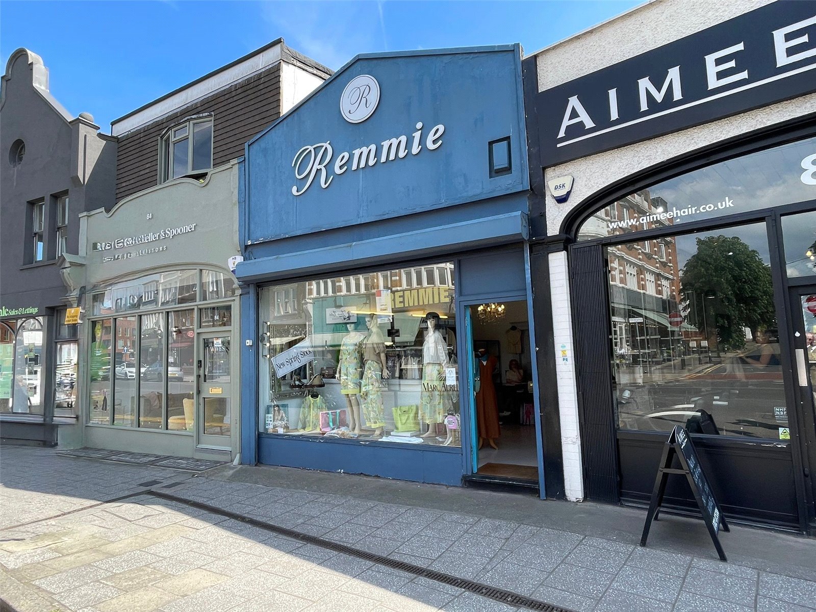 Retail in Leigh-On-Sea for lease Building Photo- Image 1 of 4