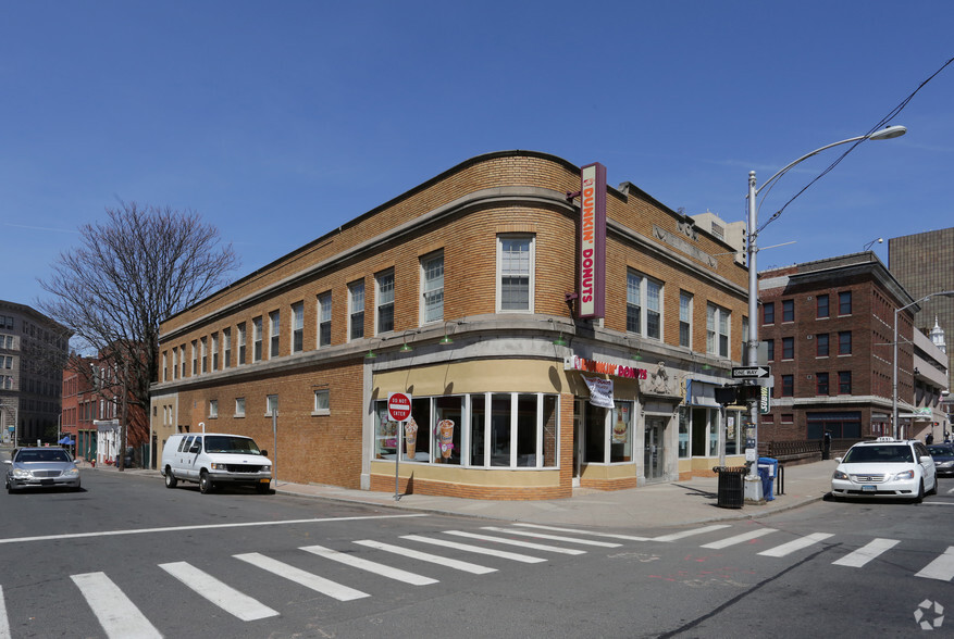 485-493 Main St, Hartford, CT à vendre - Photo du bâtiment - Image 1 de 1