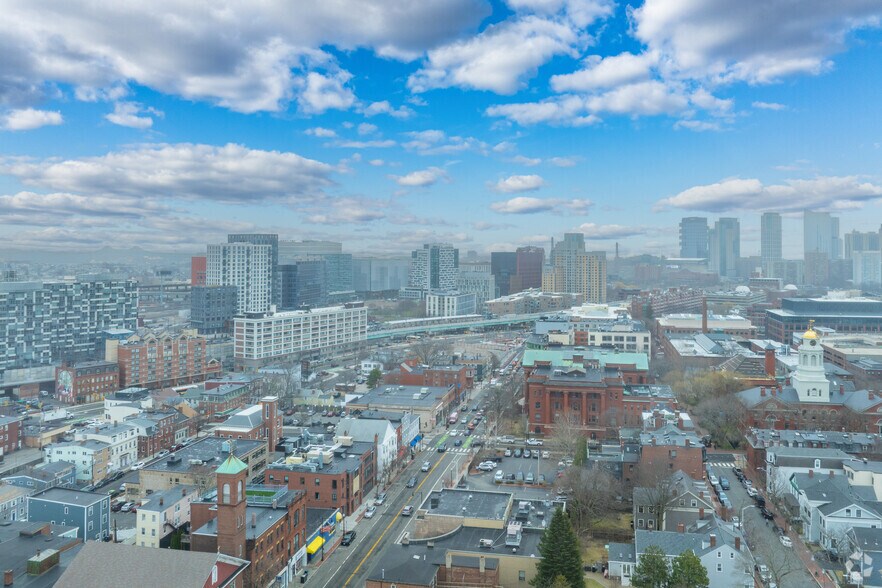 271 Cambridge St, Cambridge, MA for lease - Building Photo - Image 2 of 4