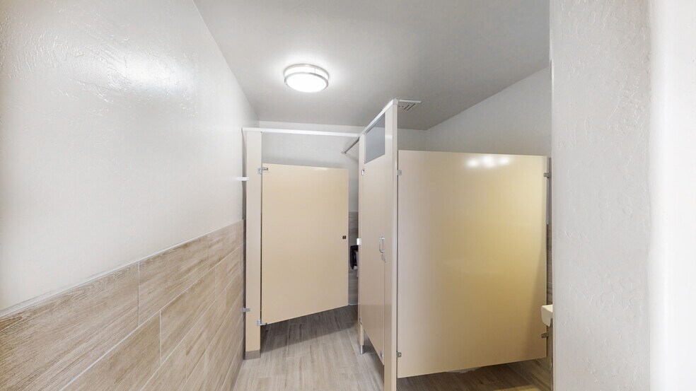 955 W Chandler Blvd, Chandler, AZ à louer - Photo intérieure - Image 3 de 8