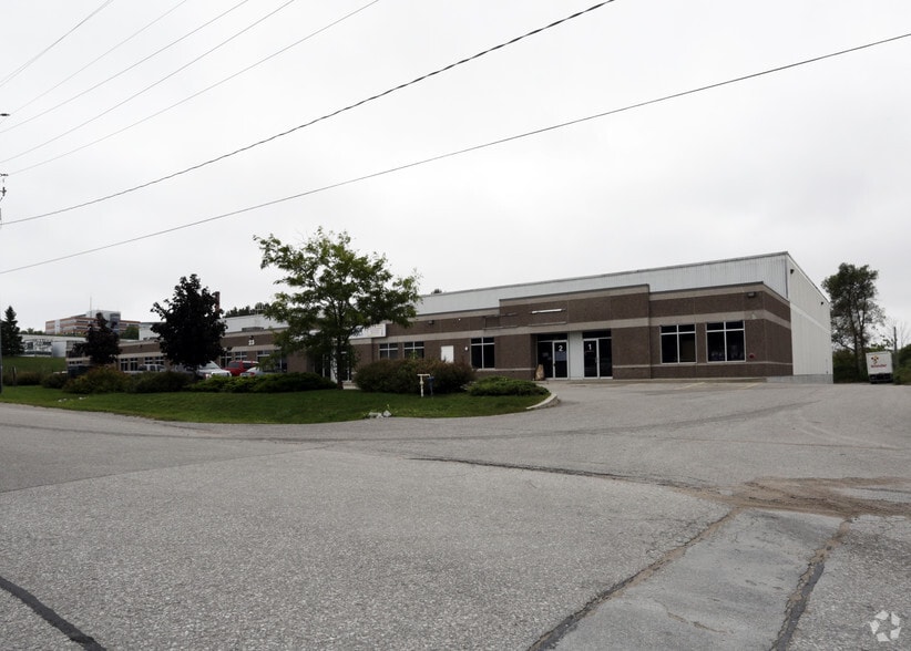 23 Progress Dr, Orillia, ON for lease - Building Photo - Image 2 of 3