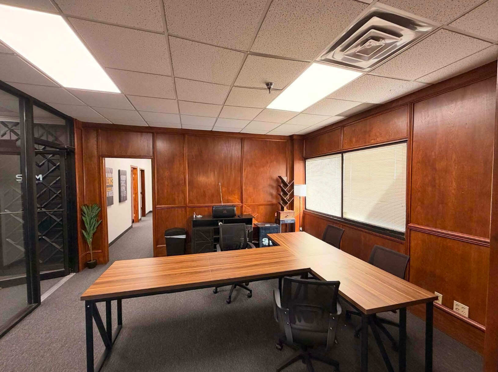 3901 Airport Fwy, Bedford, TX à louer Photo principale- Image 1 de 12