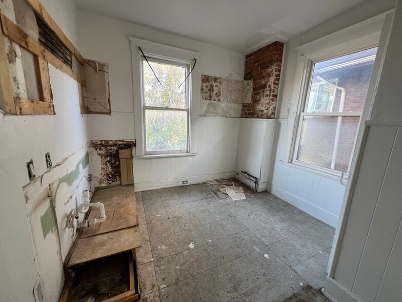 2600-2604 Melrose Ave, Cincinnati, OH à vendre - Photo du bâtiment - Image 3 de 24