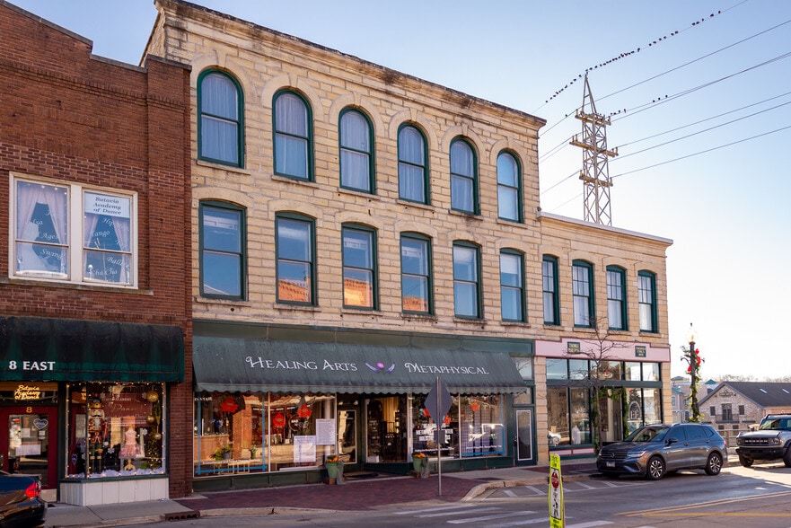4 E Wilson St, Batavia, IL for sale - Building Photo - Image 1 of 7