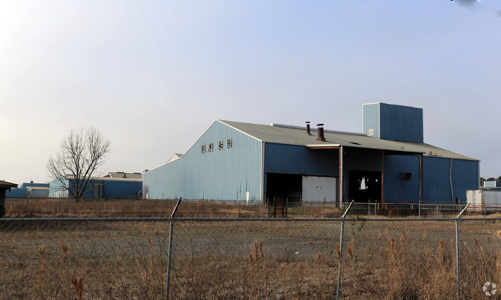 43855-43955 Nicholsville Rd, Bay Minette, AL for lease - Building Photo - Image 1 of 7