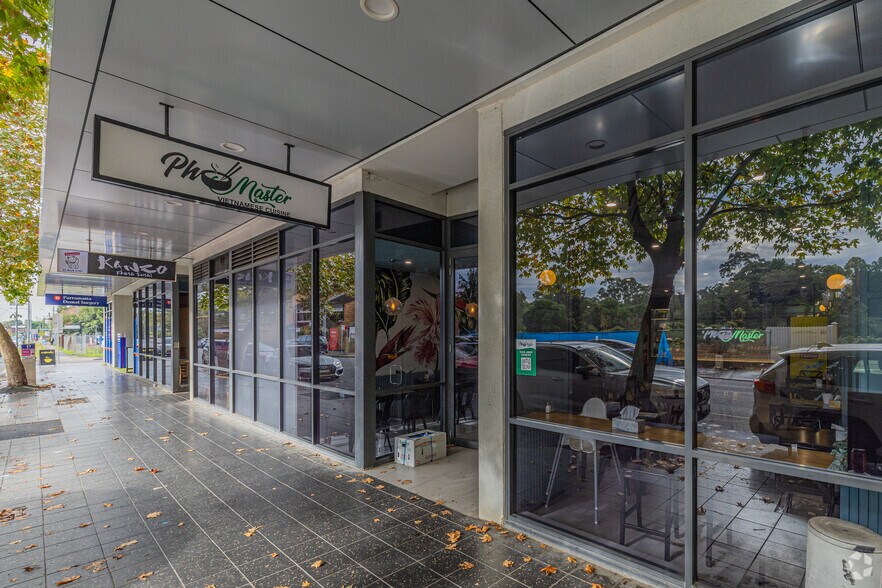 109-113 George St, Parramatta à louer - Photo du bâtiment - Image 3 de 8