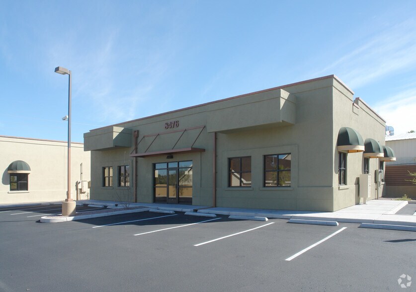 8476 E Speedway Blvd, Tucson, AZ à vendre - Photo du bâtiment - Image 3 de 5