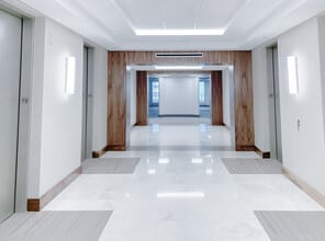200 E Las Olas Blvd, Fort Lauderdale, FL for lease Interior Photo- Image 2 of 5