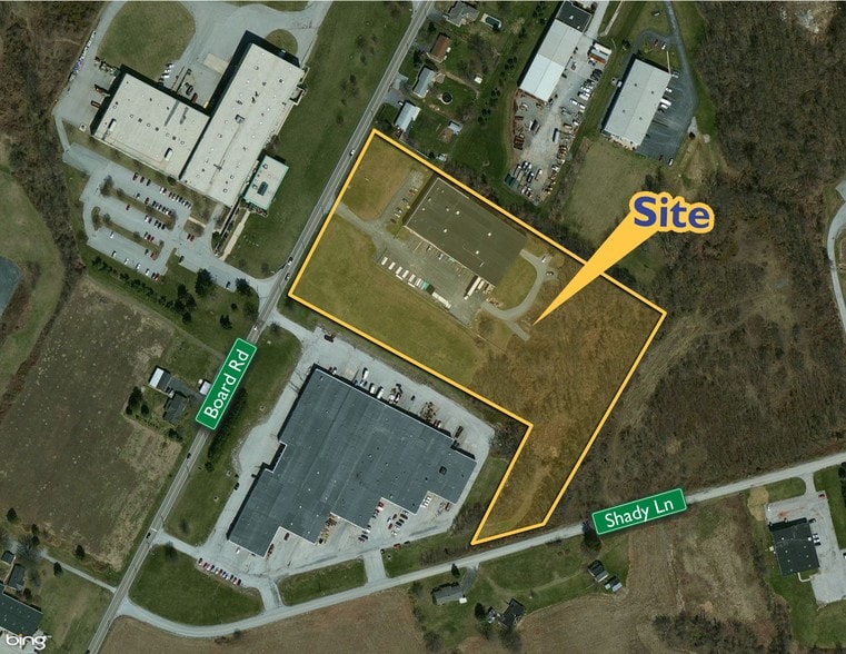 3735 Board Rd, York, PA à louer - Photo du bâtiment - Image 2 de 10