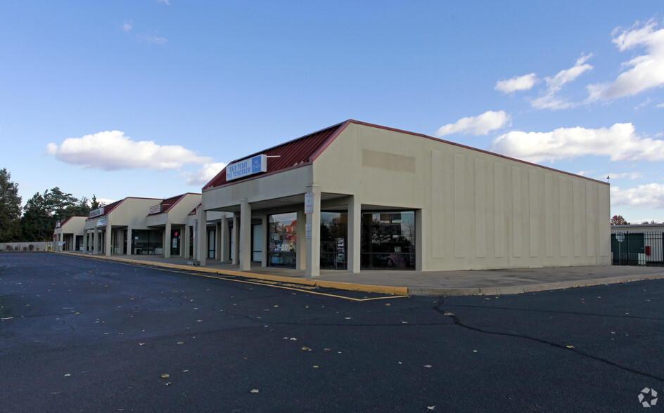 10 Leeland Rd, Fredericksburg, VA for lease - Primary Photo - Image 1 of 5