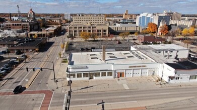 533 E Walnut St, Green Bay, WI - AERIAL  map view - Image1