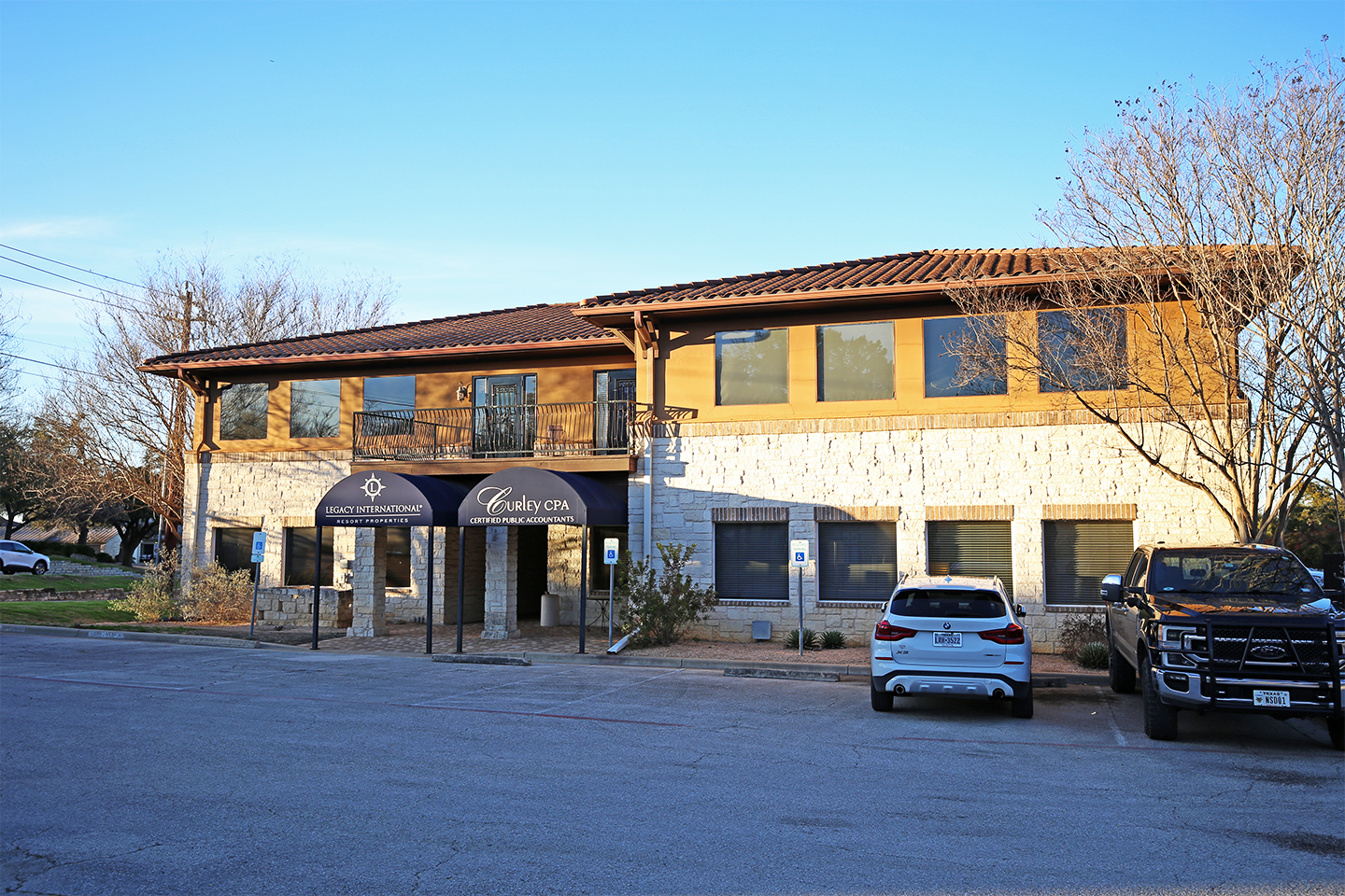 2101 Lakeway Blvd, Lakeway, TX for lease Primary Photo- Image 1 of 6