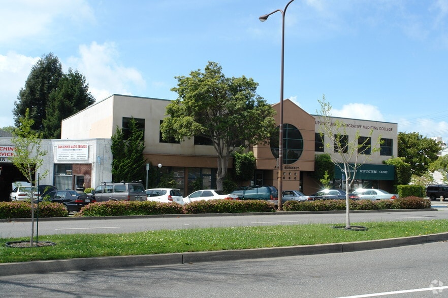 2550 Shattuck Ave, Berkeley, CA for sale - Building Photo - Image 3 of 3