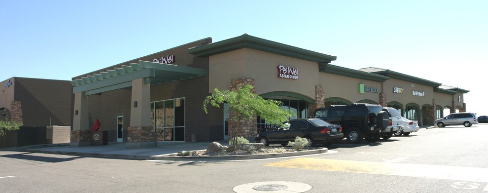 14835 E Shea Blvd, Fountain Hills, AZ à louer - Photo du bâtiment - Image 2 de 7