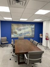 33 Flying Point Rd, Southampton, NY for lease Building Photo- Image 1 of 3