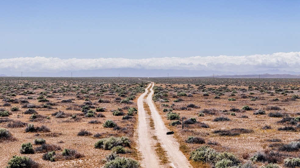 Section 14 Township 32S Range 40E, California City, CA for sale - Primary Photo - Image 1 of 10