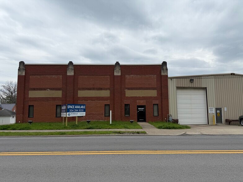 1200 Morgantown Ave, Fairmont, WV à louer - Photo du bâtiment - Image 1 de 27