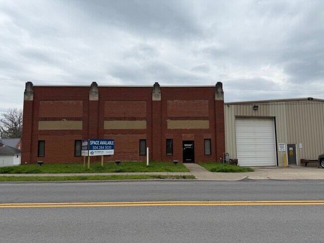 Plus de détails pour 1200 Morgantown Ave, Fairmont, WV - Industriel à louer