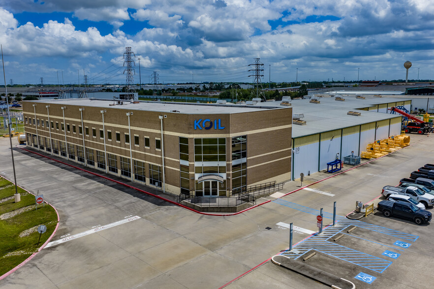 1310 Rankin Rd, Houston, TX à louer - Photo du bâtiment - Image 2 de 16