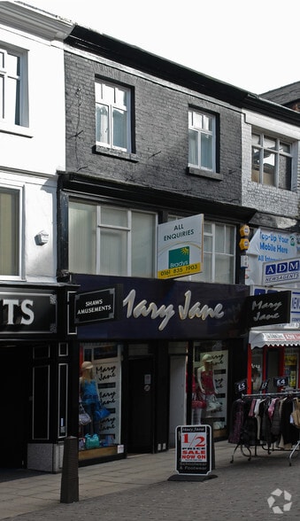 14-16 Market St, Bolton for lease - Building Photo - Image 2 of 7