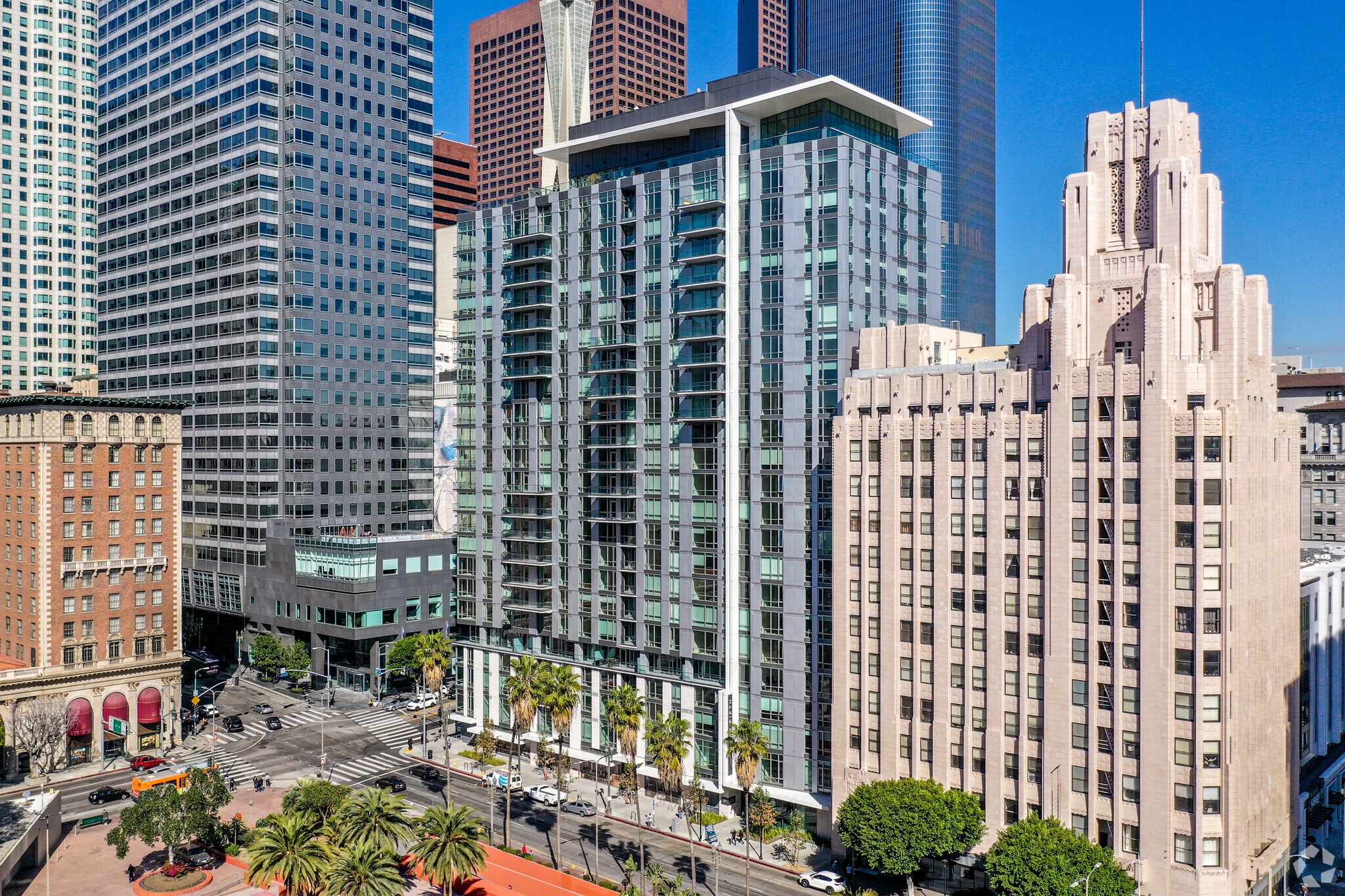 427 W 5th St, Los Angeles, CA for lease Building Photo- Image 1 of 6