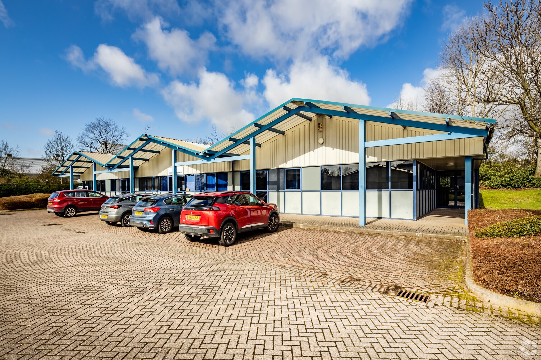 Newton Ct, Liverpool for lease Primary Photo- Image 1 of 5