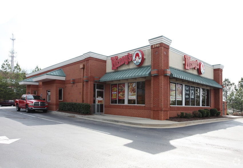6555 Sugarloaf Pkwy, Duluth, GA for lease - Primary Photo - Image 2 of 6