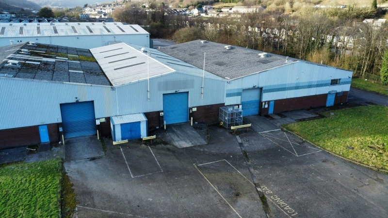 Abergorki Industrial Estate, Treorchy à louer - Photo du bâtiment - Image 1 de 4