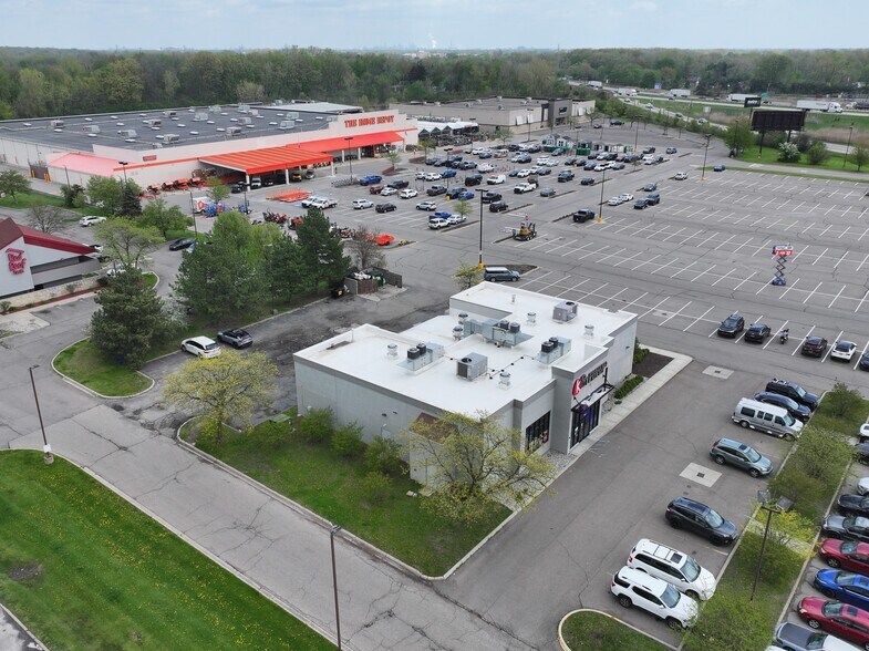 21200 Penn St, Taylor, MI à vendre - Photo du bâtiment - Image 3 de 29