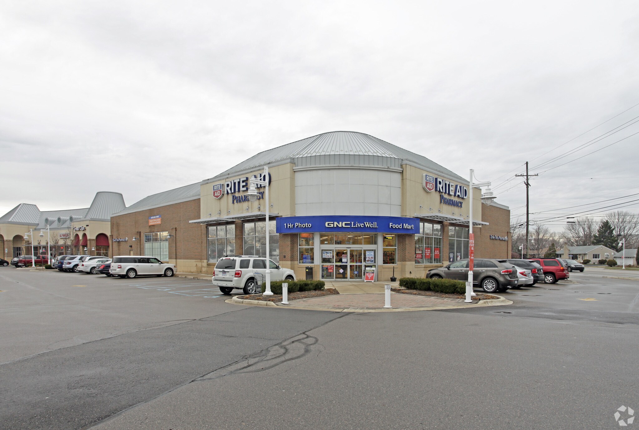 23191-23225 Marter Rd, Saint Clair Shores, MI à louer Photo principale- Image 1 de 5