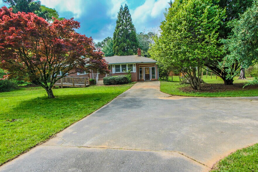 458 Senoia Rd, Tyrone, GA à vendre - Photo du bâtiment - Image 2 de 9