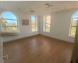 803 Quarrier St, Charleston, WV for lease Interior Photo- Image 2 of 5