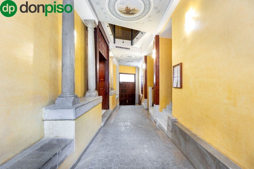 Colcha, 8, Granada, Granada for sale - Building Photo - Image 2 of 18