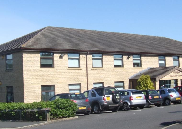 Commercial Rd, Nelson à louer Photo du bâtiment- Image 1 de 4