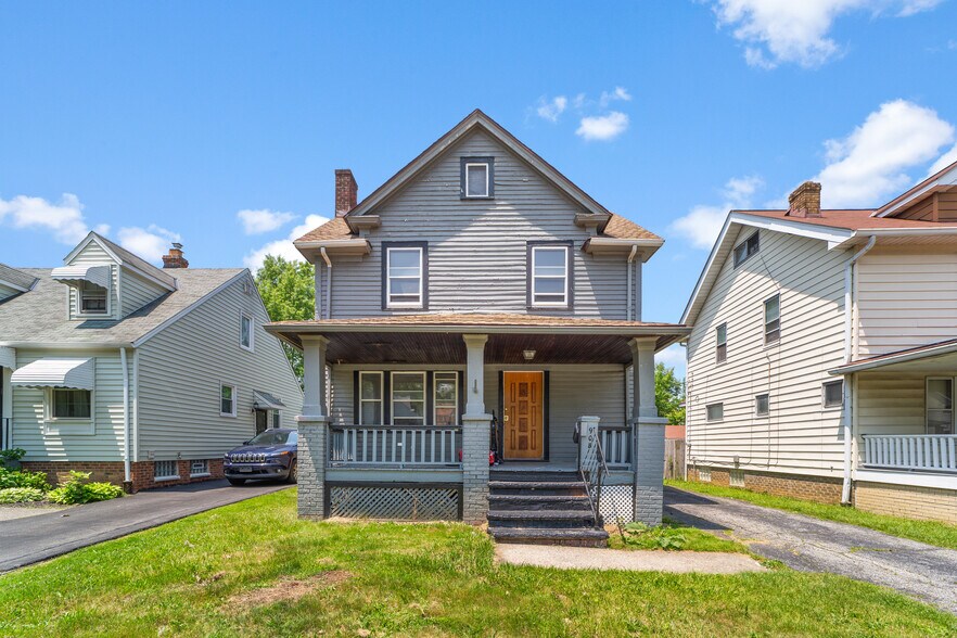 18 Unit Portfolio! STABILIZED W/ UPSIDE! portefeuille de 10 propriétés à vendre sur LoopNet.ca - Photo du bâtiment - Image 1 de 10