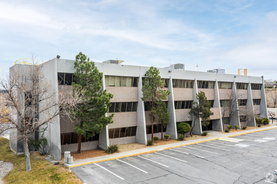 2350 Alamo Ave SE, Albuquerque, NM for sale - Primary Photo - Image 1 of 1