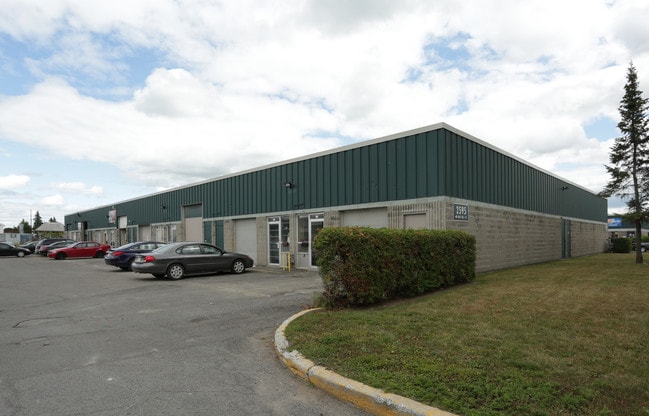 More details for 2595 Blackwell St, Ottawa, ON - Industrial for Lease