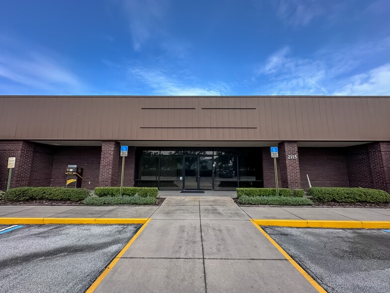 2115 Harden Blvd, Lakeland, FL for lease - Building Photo - Image 1 of 24