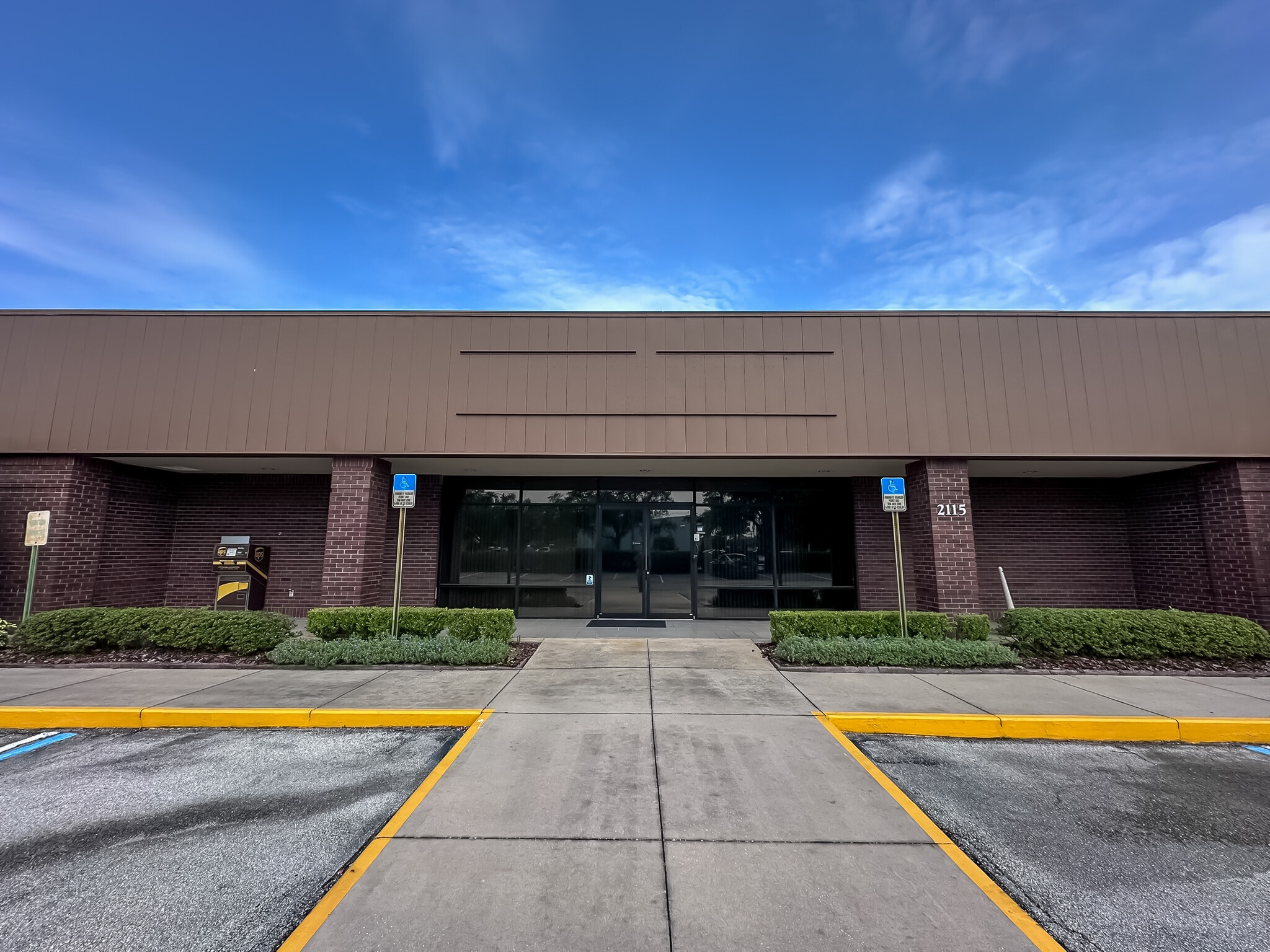 2115 Harden Blvd, Lakeland, FL for lease Building Photo- Image 1 of 25