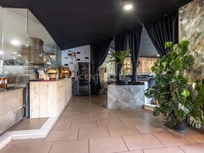 Commerce de détail dans Montornès del Vallès, Barcelona à louer Photo intérieure- Image 1 de 30