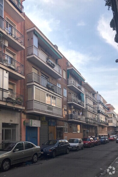 Calle Marqués Mirasol, 13, Talavera de la Reina, Toledo for sale - Building Photo - Image 2 of 3